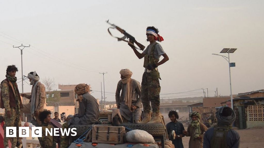 Mali junta faces uncertainty after rebel offensive