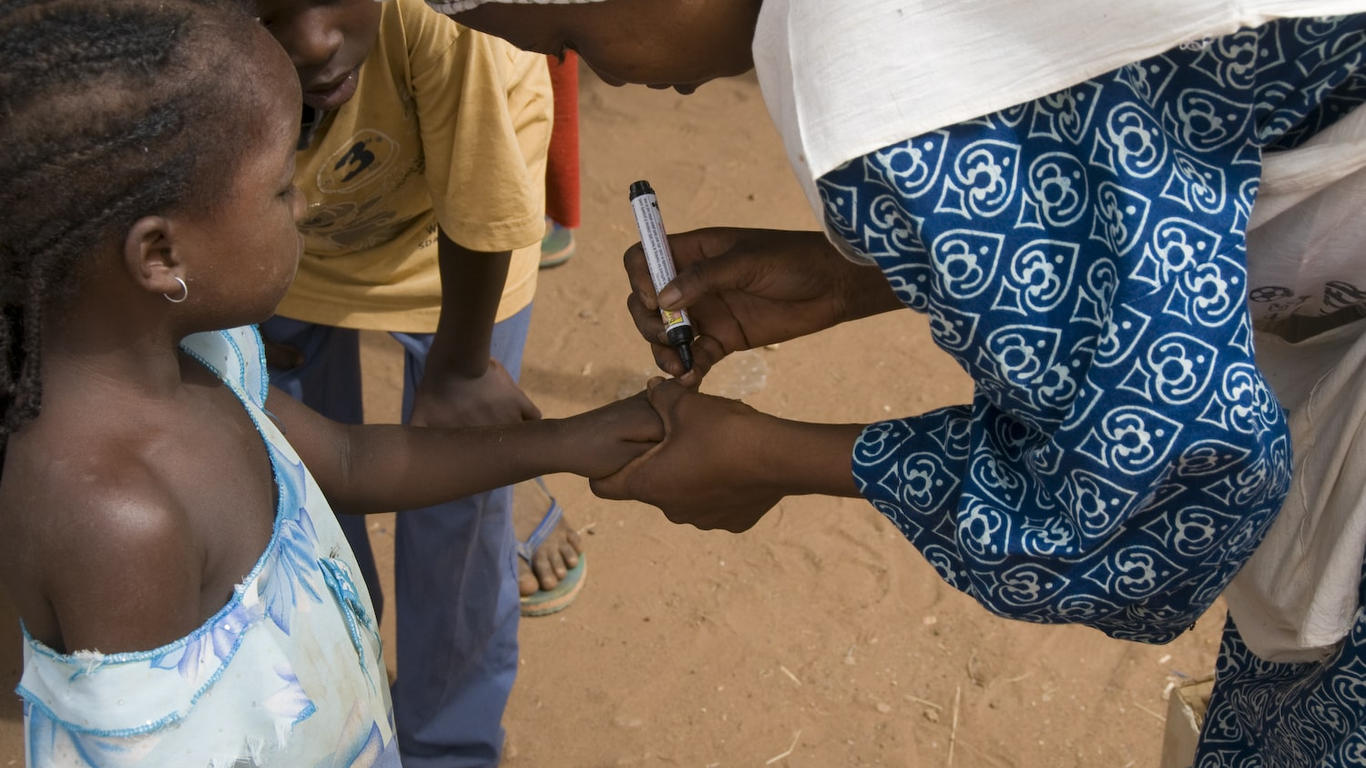 Niger confronts a simultaneous outbreak of polio and coronavirus