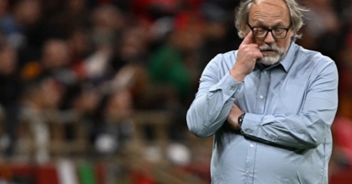 Mali national team coach tom saintfiet steps down