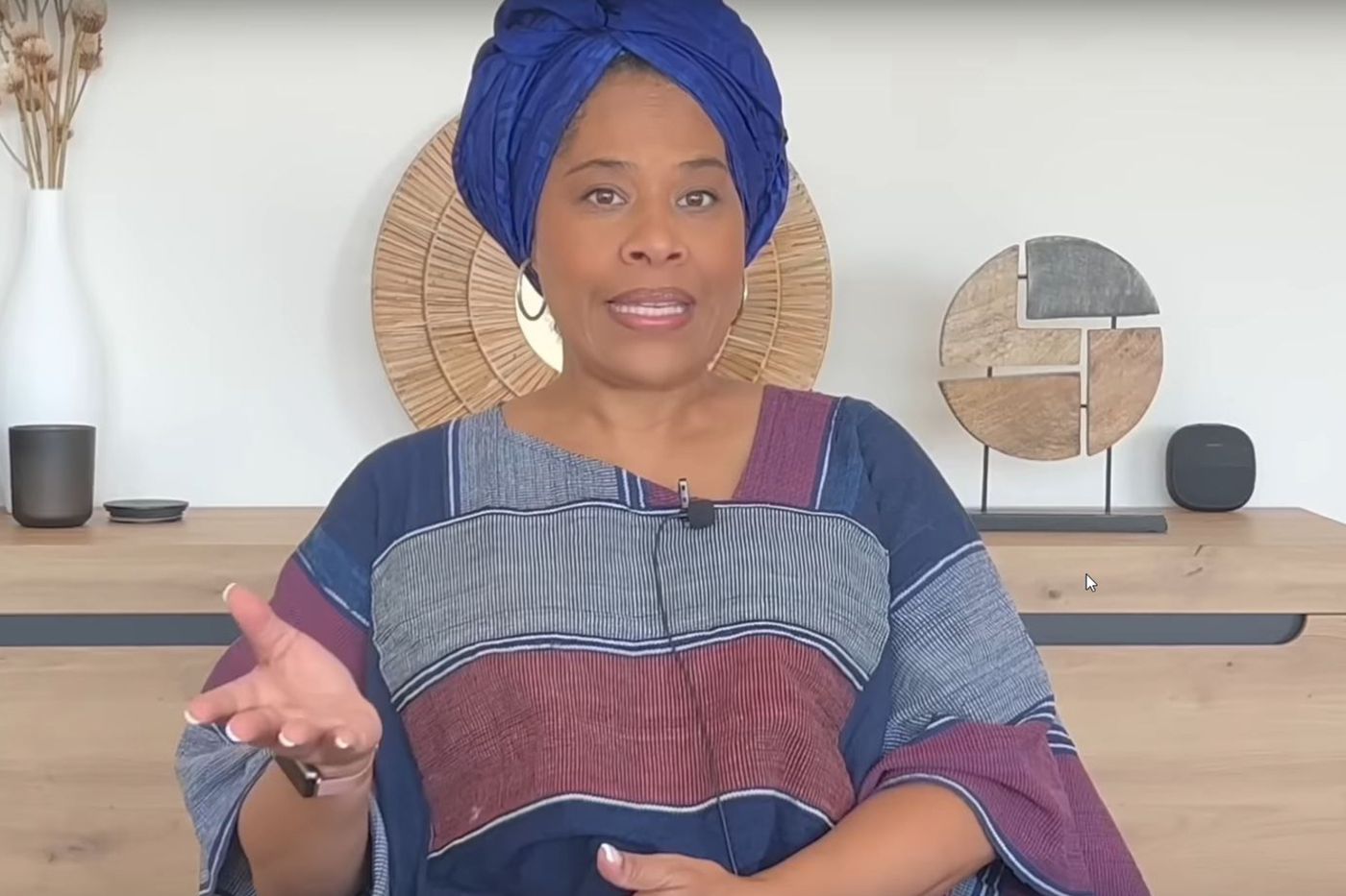 France and Russia clash over panafrican influencer accused of pro-Russia propaganda