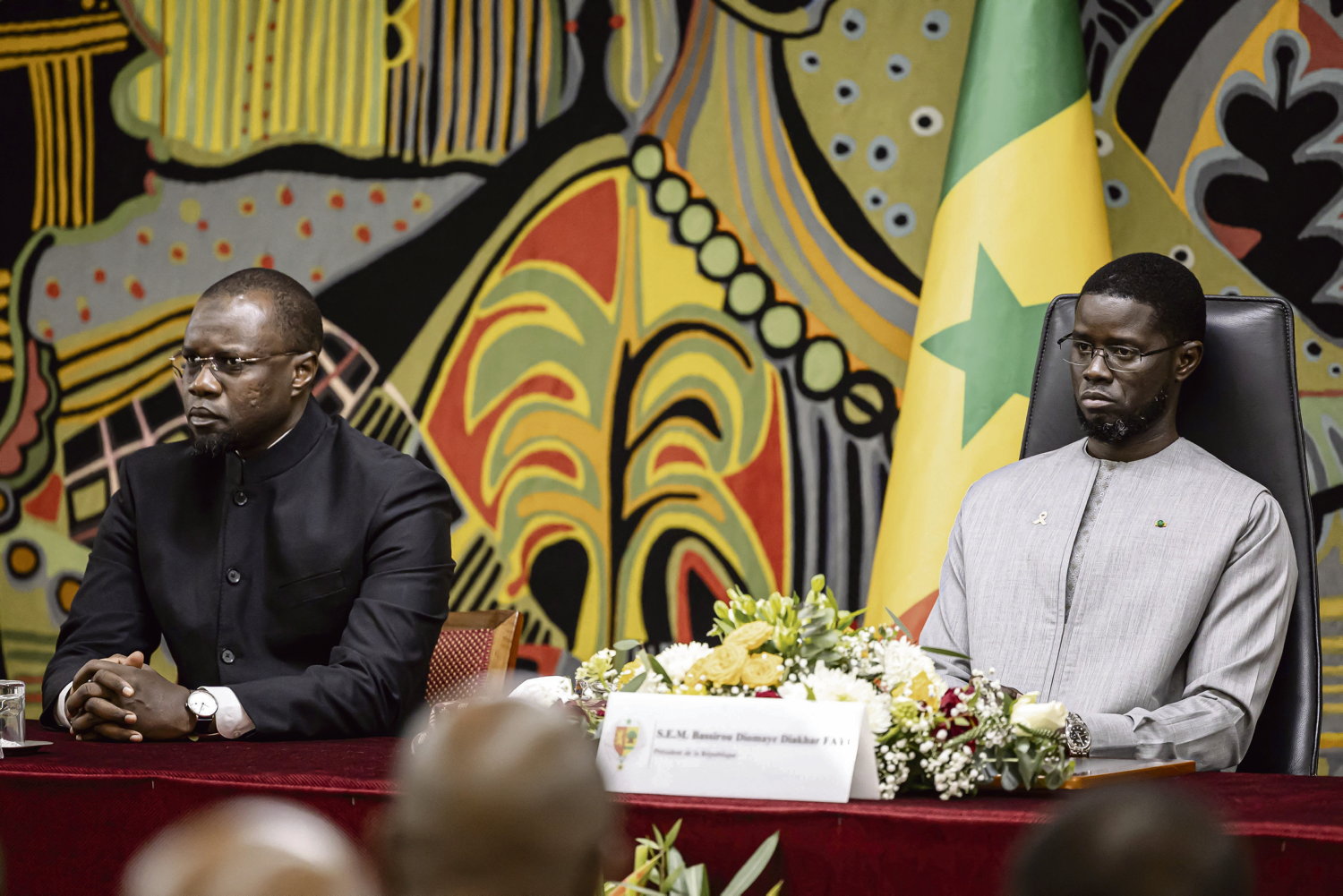 Sénégal politics in turmoil as president faye severs ties with sonko
