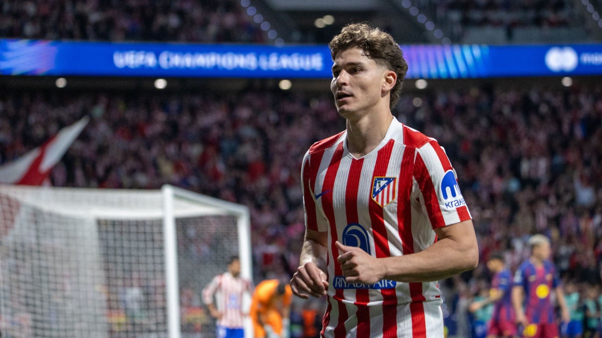 PSG set to make bold move for Argentine striker Julian Alvarez