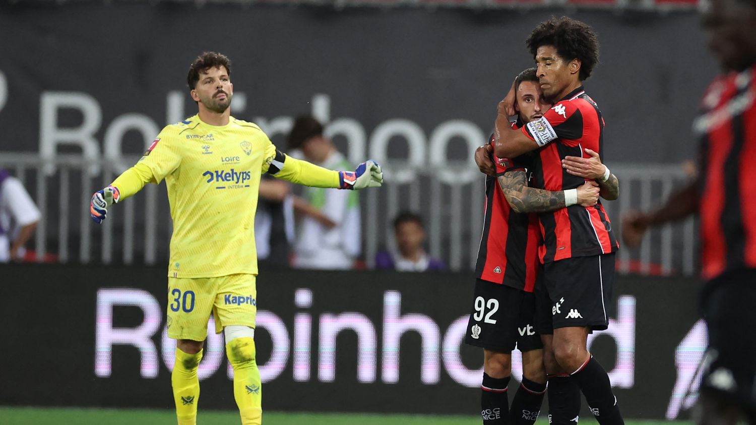 Nice secures Ligue 1 future with dramatic playoff win over Saint-Étienne