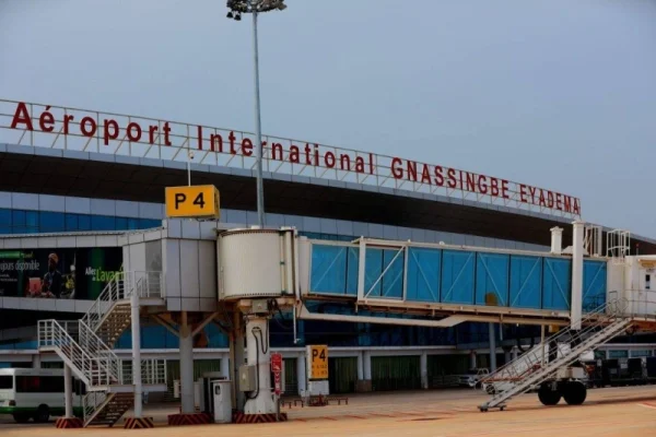 Niamey breaking news: Togo faces scrutiny over passport restrictions at Biashara Afrika forum