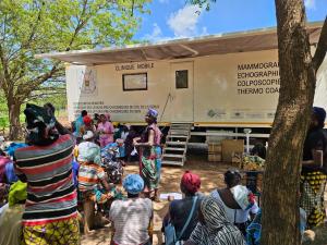Burkina Faso’s mobile clinics fight cervical cancer in rural areas