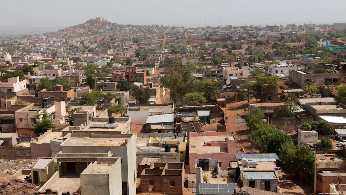 Mali travelers stuck due to road blockades towards Bamako