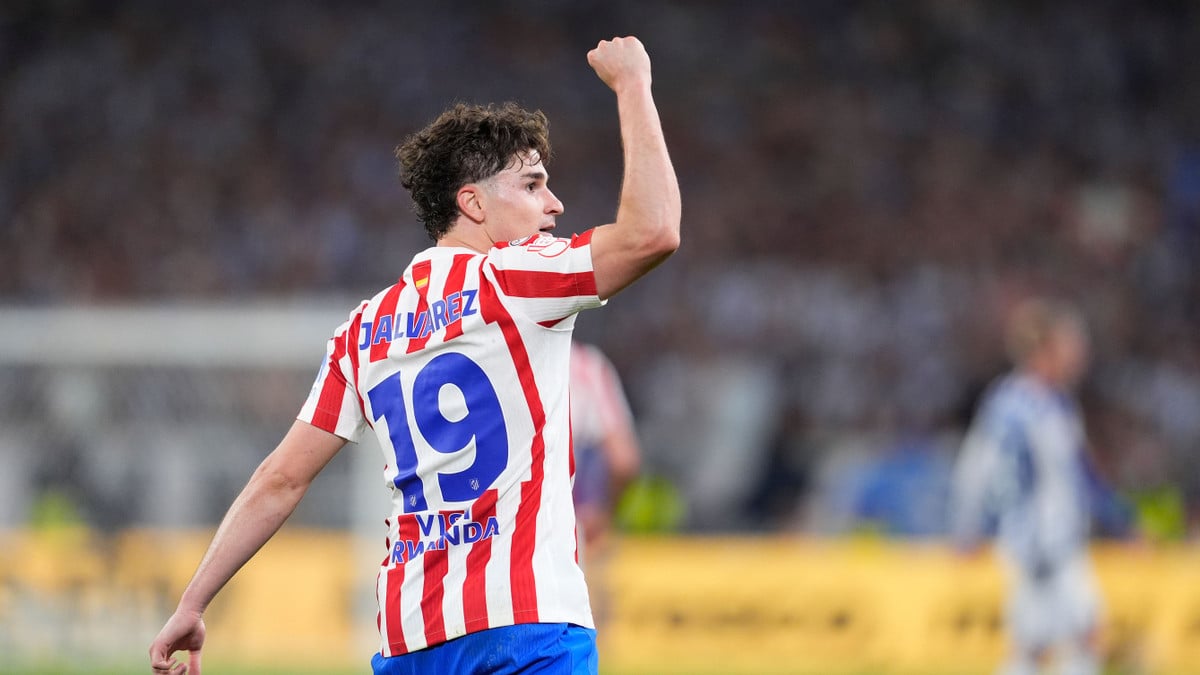 Psg set to make bold summer signing with 100 million euro bid