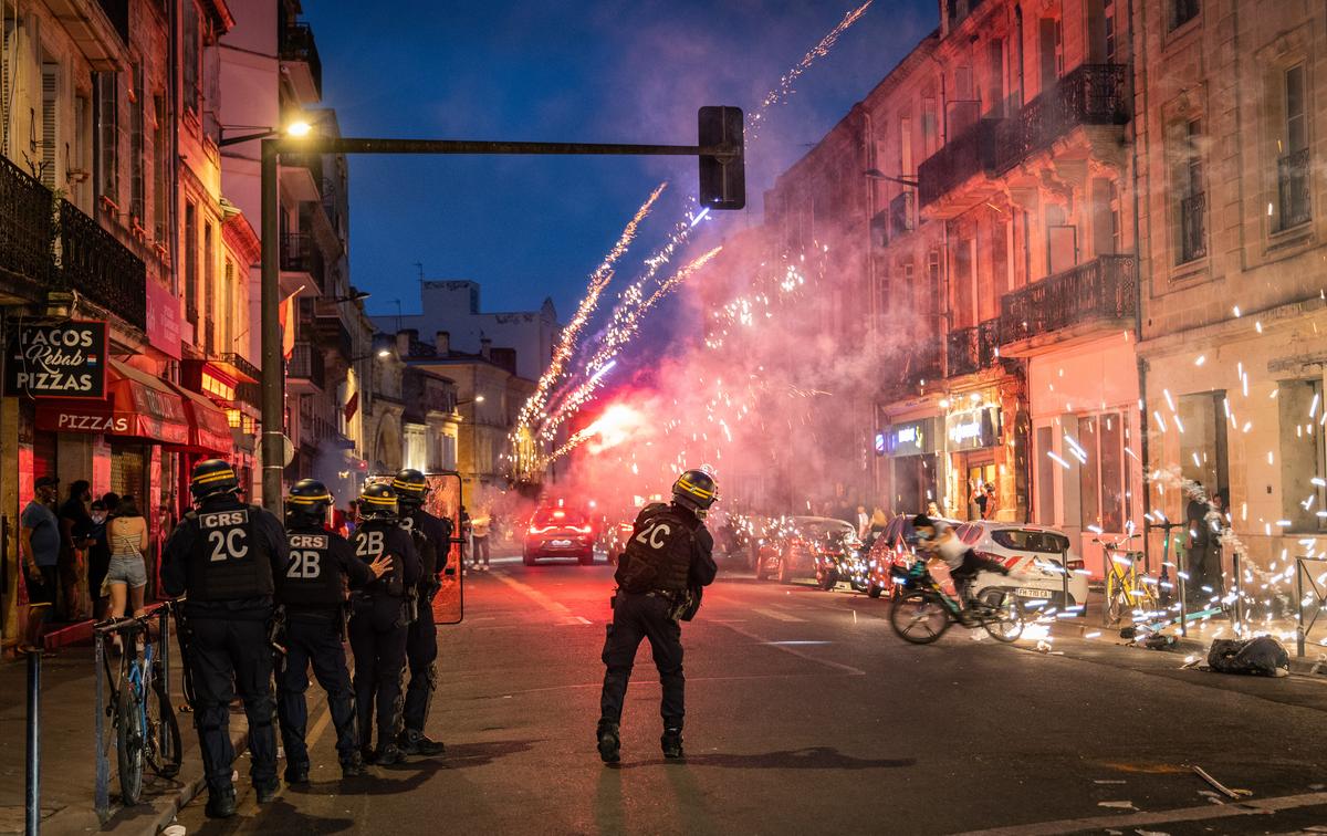Unrest flares in Bordeaux and Paris after PSG’s champions league final