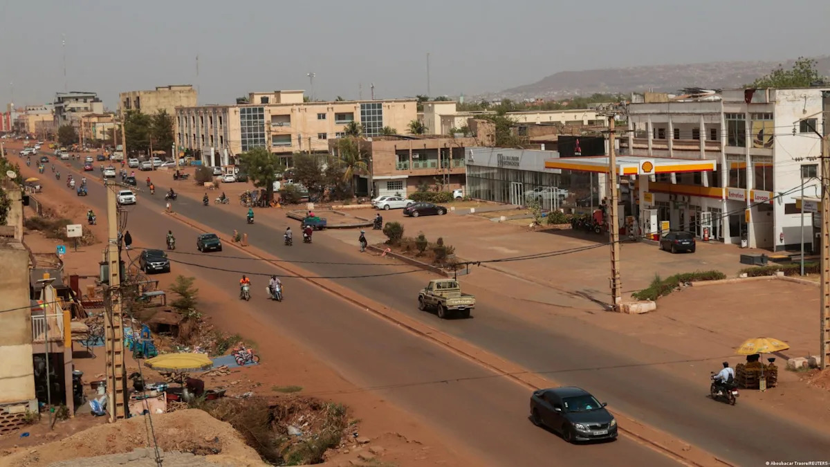Amnesty international urges respect for free movement in Mali