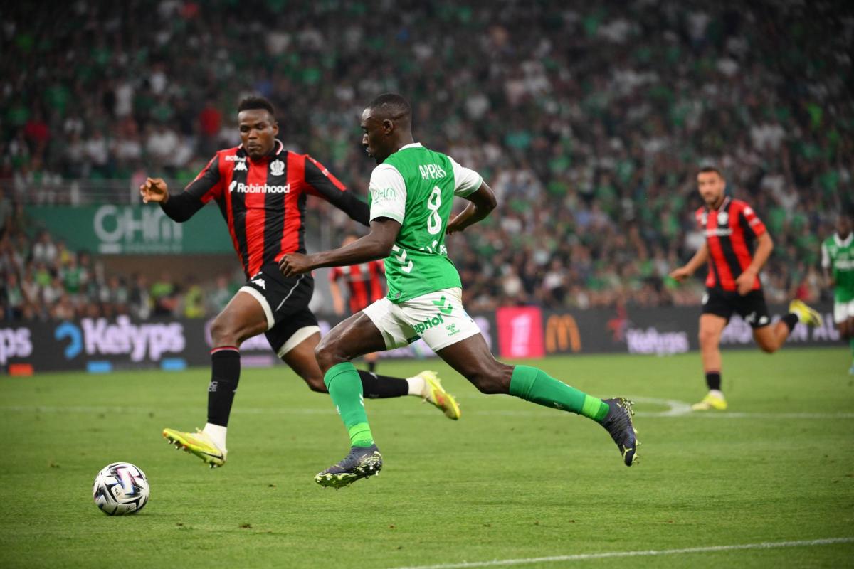 Tense goalless draw sets up decisive ligue 1 playoff second leg for saint-étienne and nice