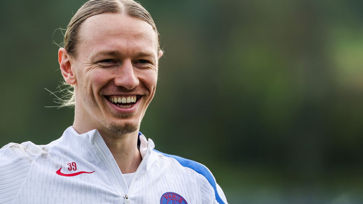 Paris saint-germain targets top goalkeepers for summer transfer window