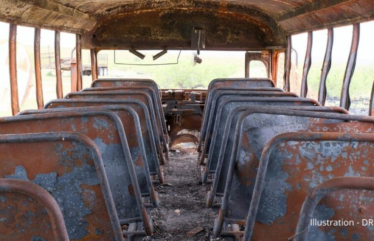 Escalating jihadist blockade sparks bus burnings near Bamako