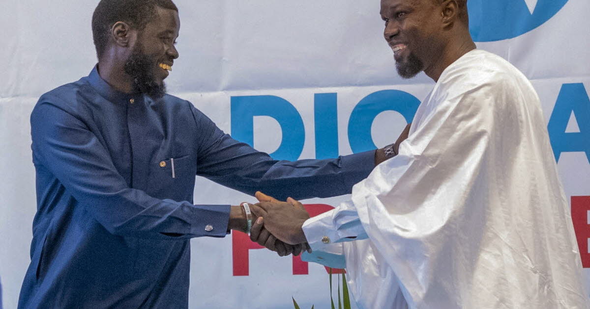 Senegal political shake-up as president sacks popular prime minister