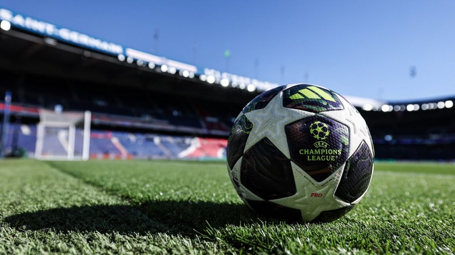 Psg fans to watch champions league final at parc des princes