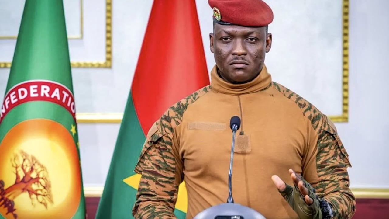Burkina Faso: nearly a thousand associations suspended in counter-terrorism financing push
