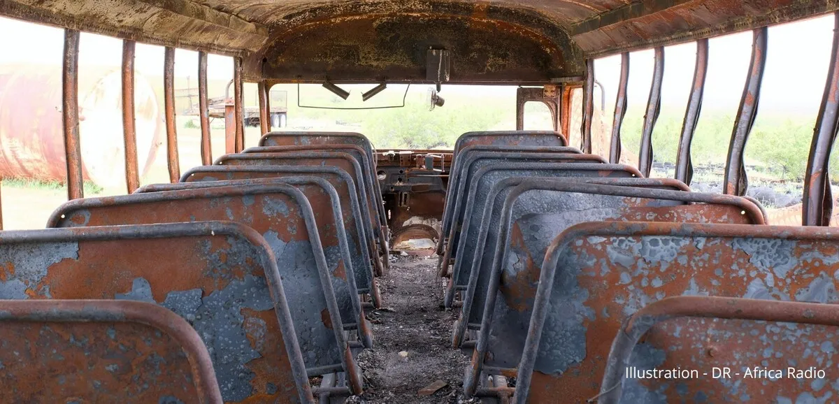escalating jihadist blockade sparks bus burnings near Bamako