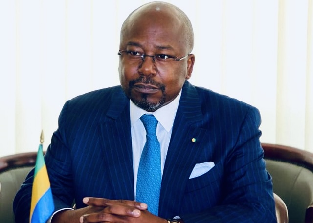 Gabon: former prime minister’s lawyers challenge detention over old financial dispute