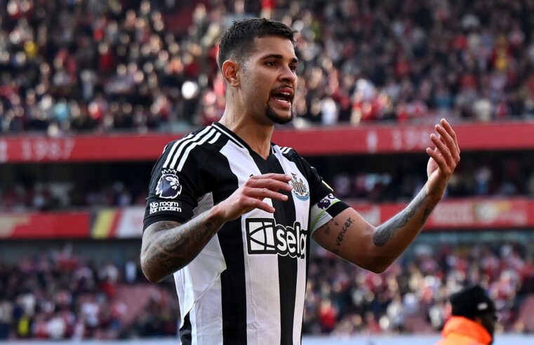 Arsenal and newcastle in talks over bruno guimaraes transfer bid