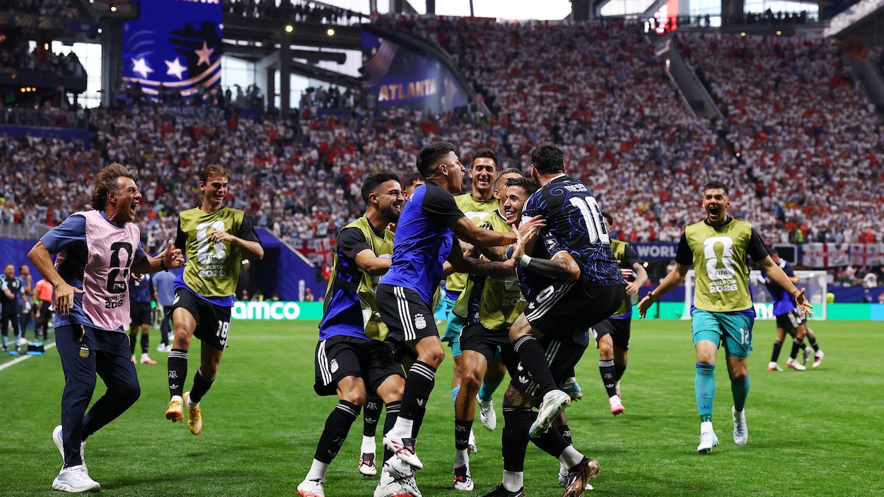 Argentina shocks england to reach fifa world cup final
