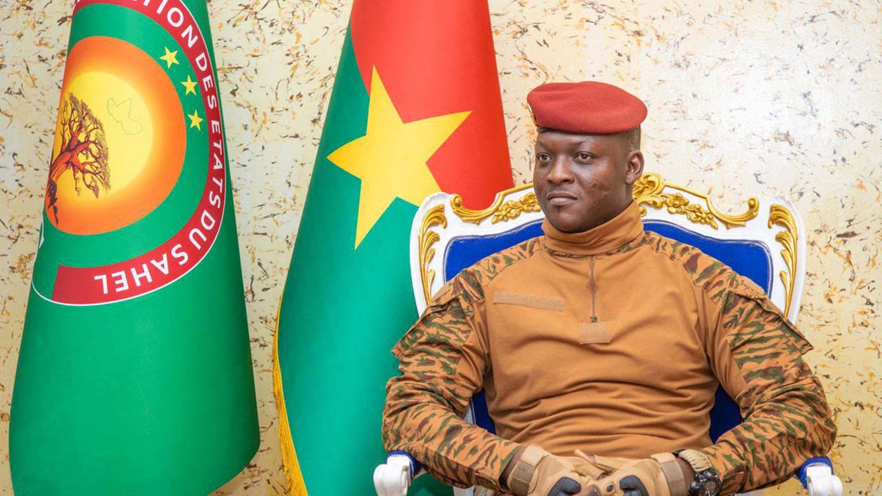 Ibrahim Traoré’s alleged digital militia scrutinized in Burkina Faso press freedom debate