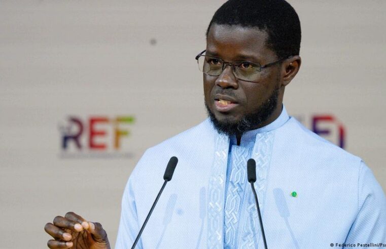 Diomaye Faye à l’épreuve de la recomposition politique