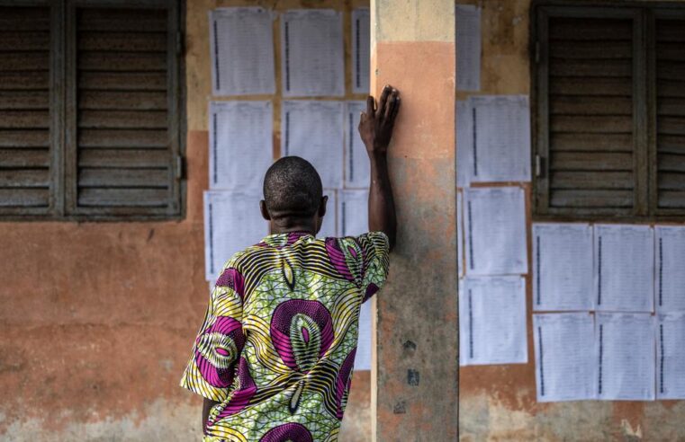 Soaring election fees shut out Nigeria opposition