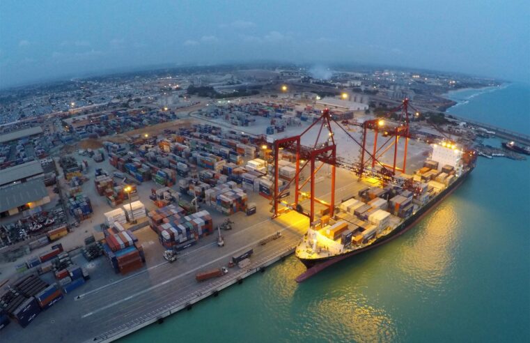 World bank officials tour Lomé port’s logistics hub in strategic visit