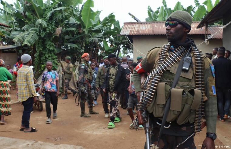 Congo bans military smartphone use over security risks