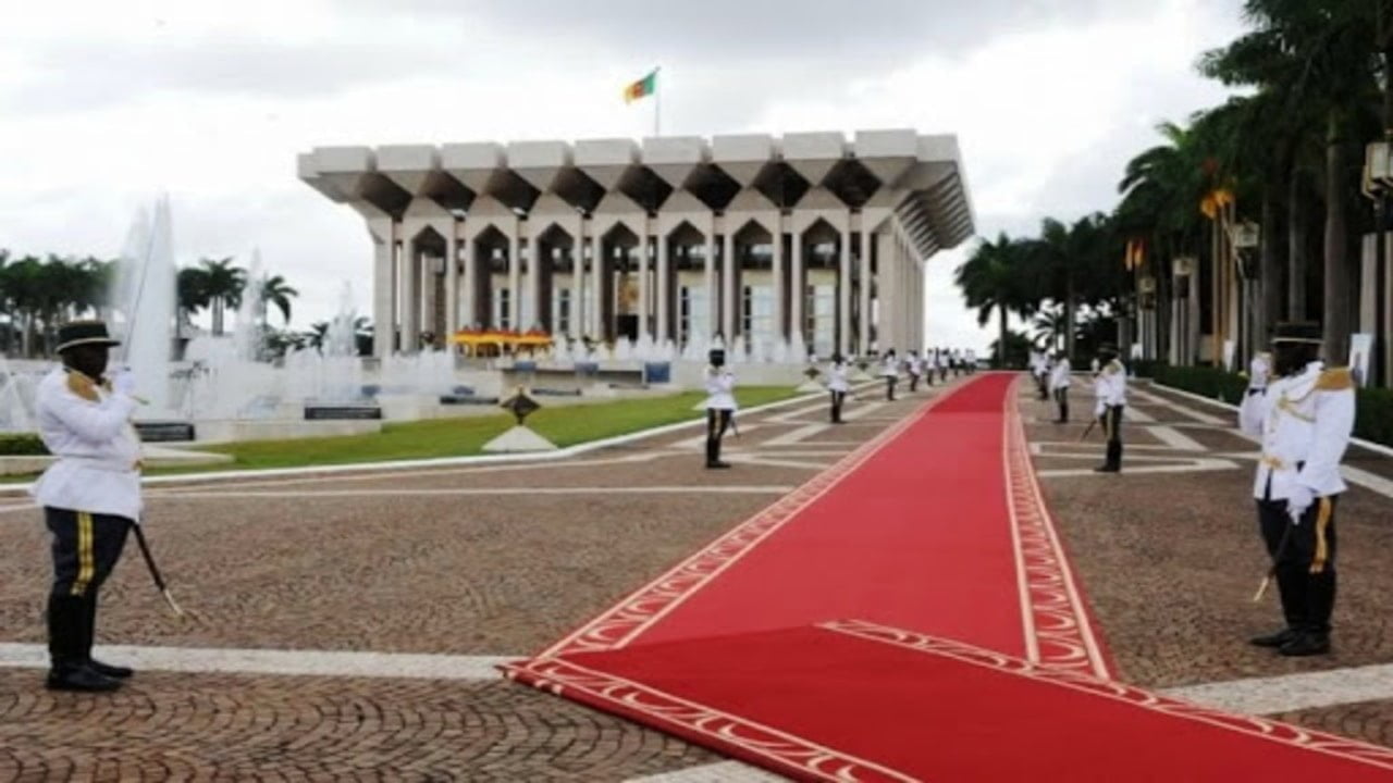 Cameroun political party urges clarity on president’s prolonged absence
