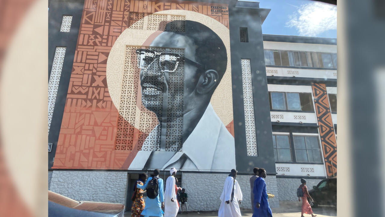 Reportage Afrique – Campus de légende: Sénégal, à l’université Cheikh Anta Diop la renaissance africaine en débat [2/6]