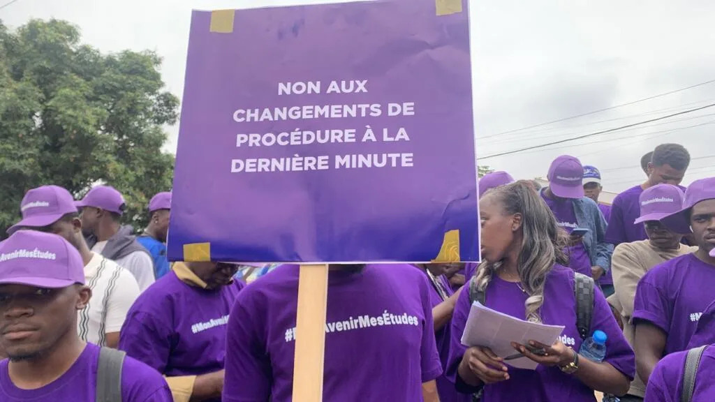 Cameroun: l’ambassade de France justifie le renforcement de la procédure pour l’attribution de visas étudiants