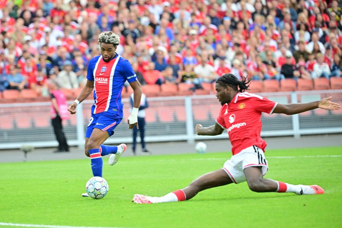 Psg held to draw by manchester united ahead of super cup