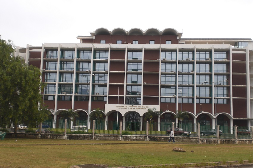Gabon confronts a $330 million debt claim