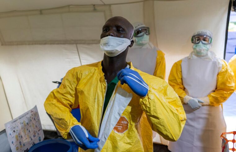 Who chief visits dr Congo amid surge in ebola cases