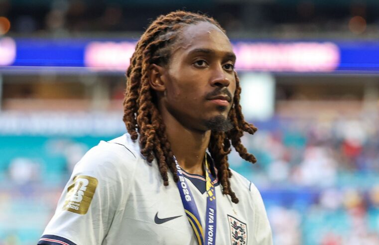 Inter milan secures spence as dumfries successor in 35m euro deal