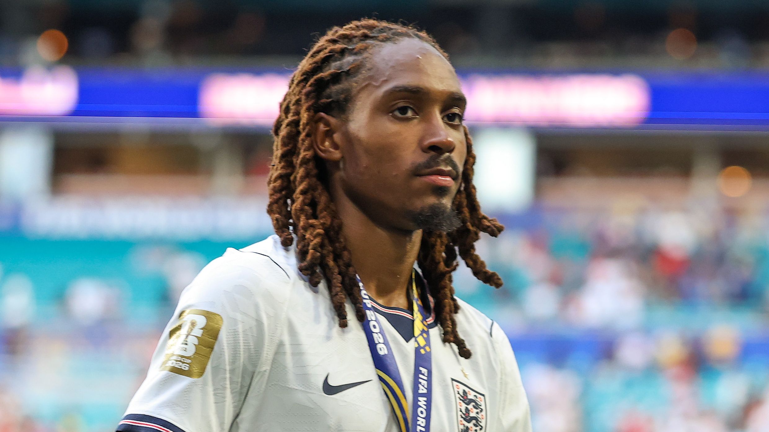 Inter milan secures spence as dumfries successor in 35m euro deal