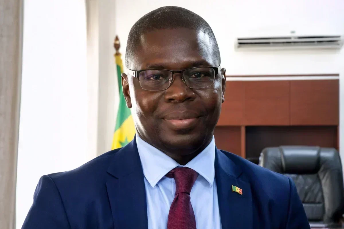 Sénégal politics: shifting loyalties and evolving alliances